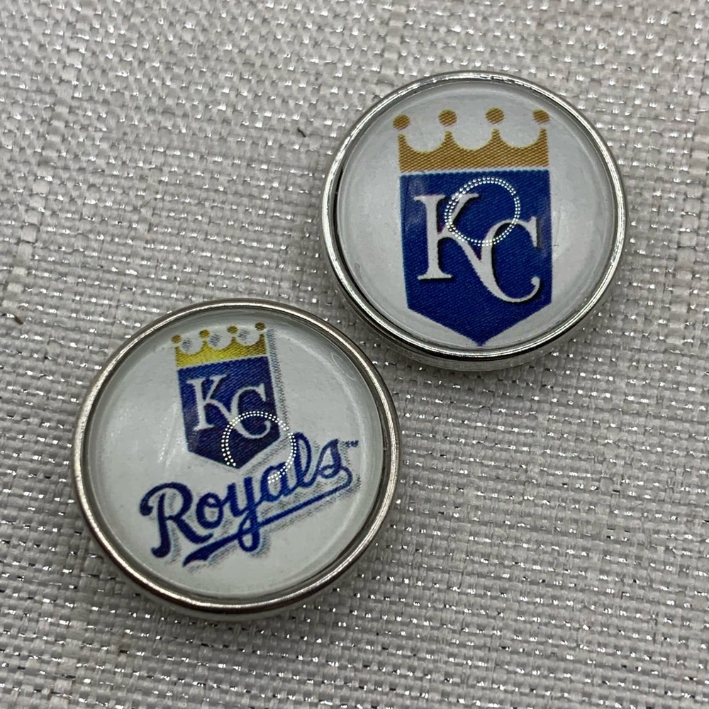 SALE - ⚾️Kansas City Royals Snap Button Charm Set